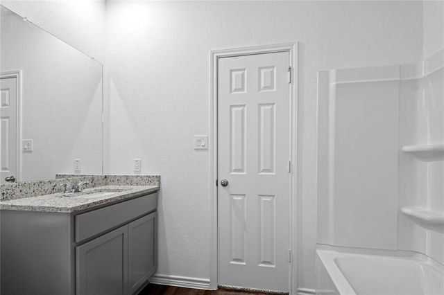808 Stoney Point Lane, Dayton, TX 77535