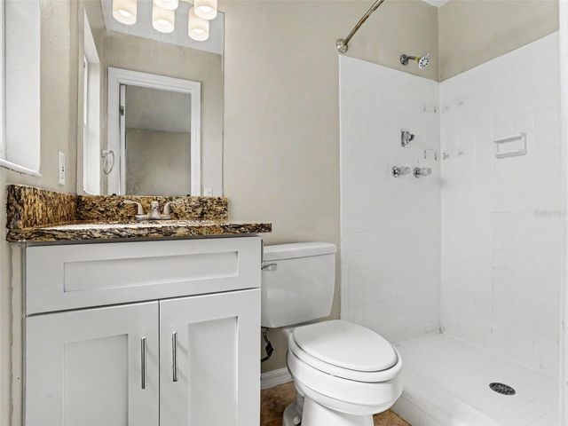 3255 KELVINGTON DRIVE, Orlando, FL 32810