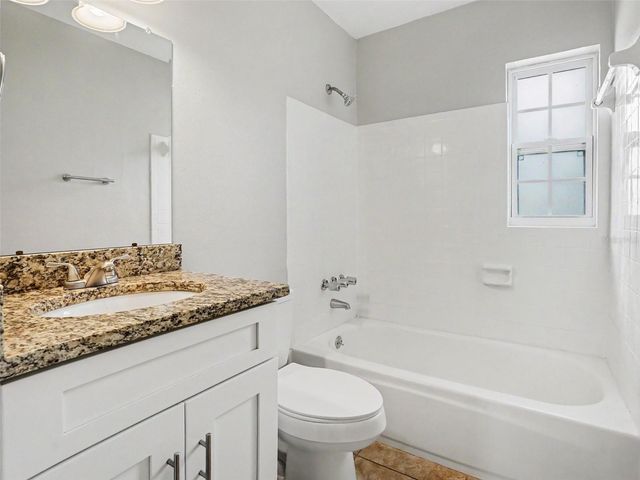 3255 KELVINGTON DRIVE, Orlando, FL 32810