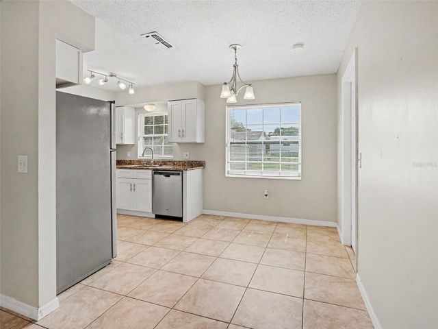 3255 KELVINGTON DRIVE, Orlando, FL 32810