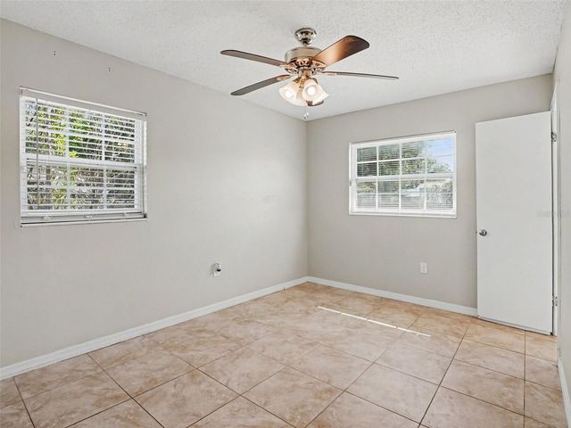 3255 KELVINGTON DRIVE, Orlando, FL 32810