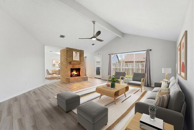 2210 Trail West Street, Sugar Land, TX 77478