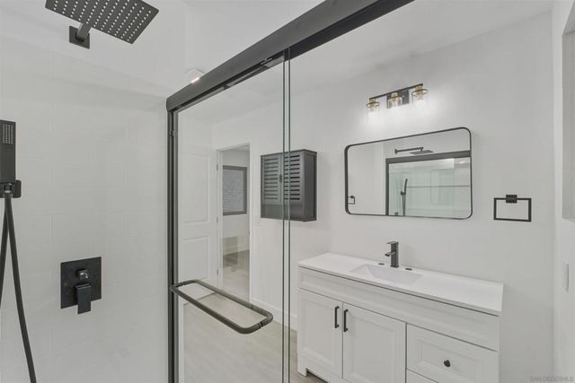 11618 Johnson Lake Road, Lakeside, CA 92040