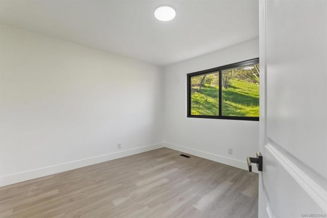 11618 Johnson Lake Road, Lakeside, CA 92040