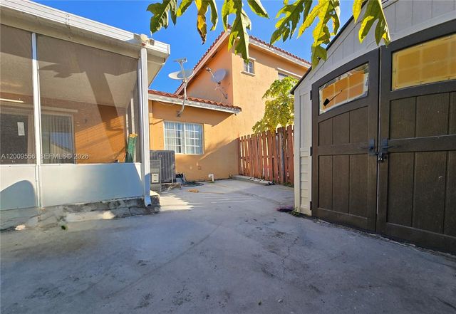 10924 SW 182nd Ln, Miami, FL 33157