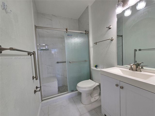 10924 SW 182nd Ln, Miami, FL 33157