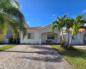 10924 SW 182nd Ln, Miami, FL 33157