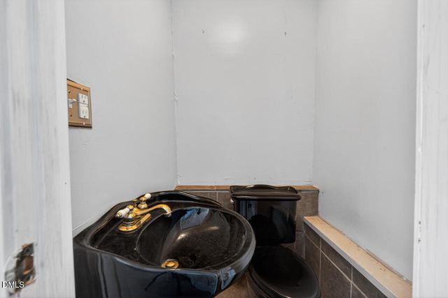 1622 Lancaster Road, Pikeville, NC 27863