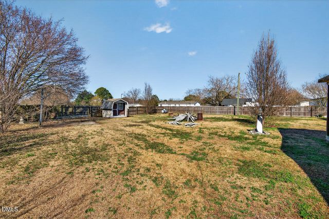 1622 Lancaster Road, Pikeville, NC 27863