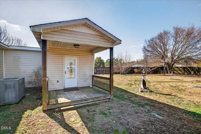 1622 Lancaster Road, Pikeville, NC 27863