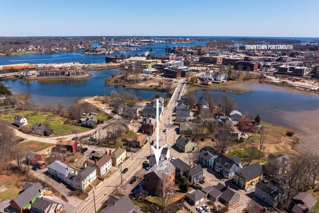 348 Maplewood Ave Apt 4, Portsmouth, NH 03801