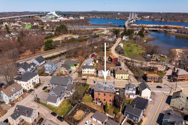 348 Maplewood Ave Apt 4, Portsmouth, NH 03801