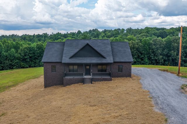 2010 Lafayette Rd, Red Boiling Springs, TN 37150