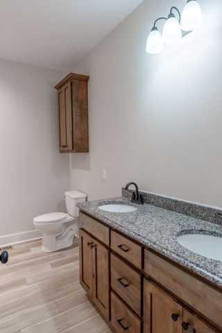 2010 Lafayette Rd, Red Boiling Springs, TN 37150