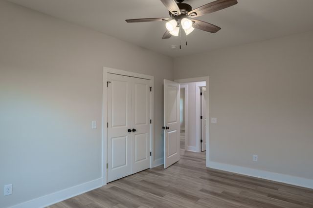2010 Lafayette Rd, Red Boiling Springs, TN 37150