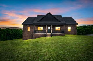 2010 Lafayette Rd, Red Boiling Springs, TN 37150