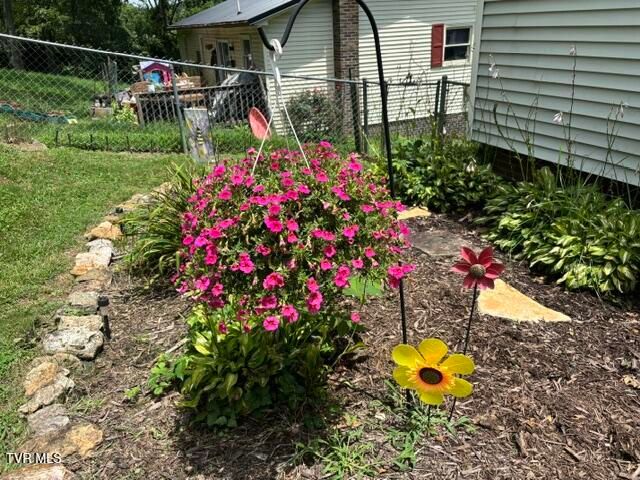 174 Saul Drive, Bristol, VA 24201