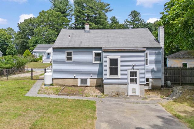 30 Seed Street, Salem, NH 03079