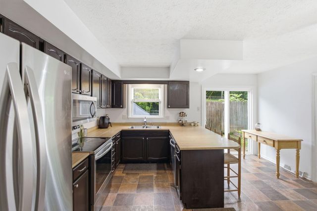 1981 Favell Court, Lexington, KY 40503