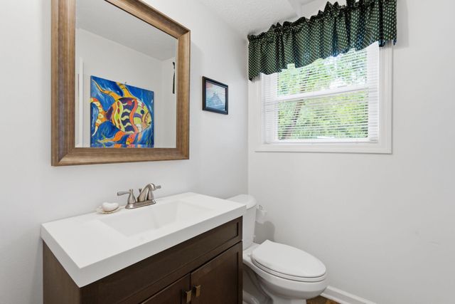 1981 Favell Court, Lexington, KY 40503