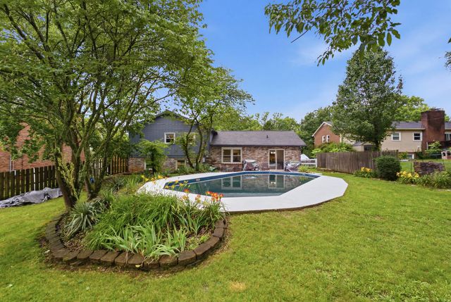 1981 Favell Court, Lexington, KY 40503