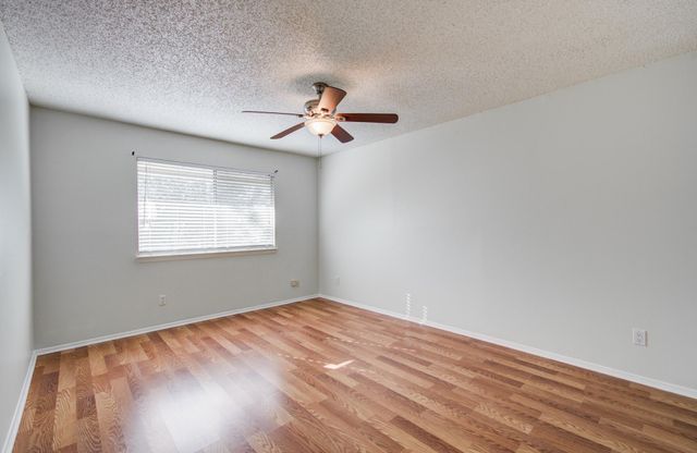 11307 Birdwing Lane, Houston, TX 77067