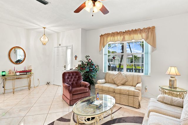 513 NW Cortina Lane, Port St. Lucie, Port St Lucie, FL 34986
