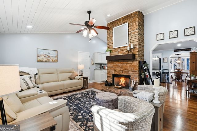 149 Hidden Creek Road, Jasper, GA 30143