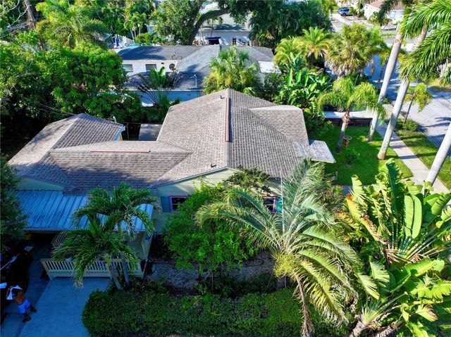 2602 UPTON STREET S, Gulfport, FL 33711