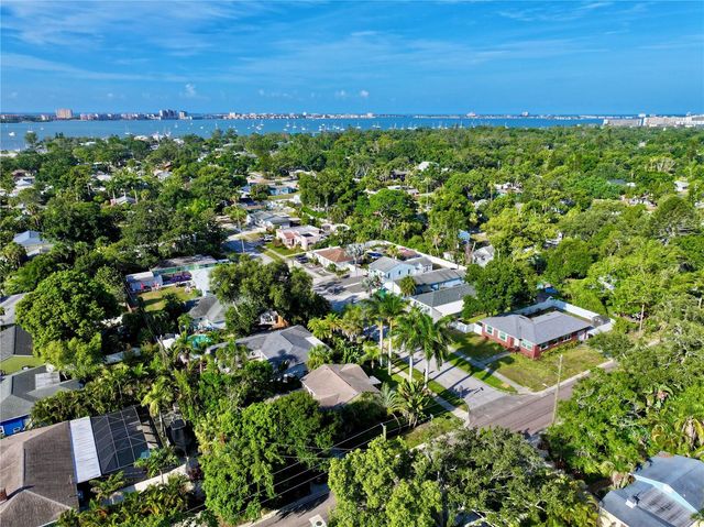 2602 UPTON STREET S, Gulfport, FL 33711