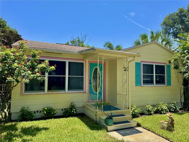 2602 UPTON STREET S, Gulfport, FL 33711