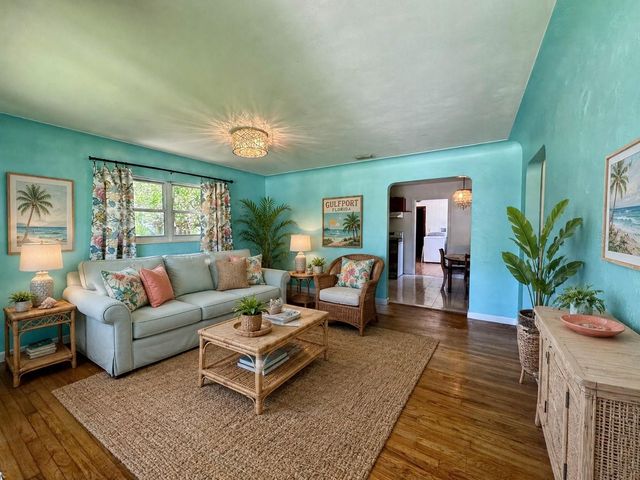 2602 UPTON STREET S, Gulfport, FL 33711