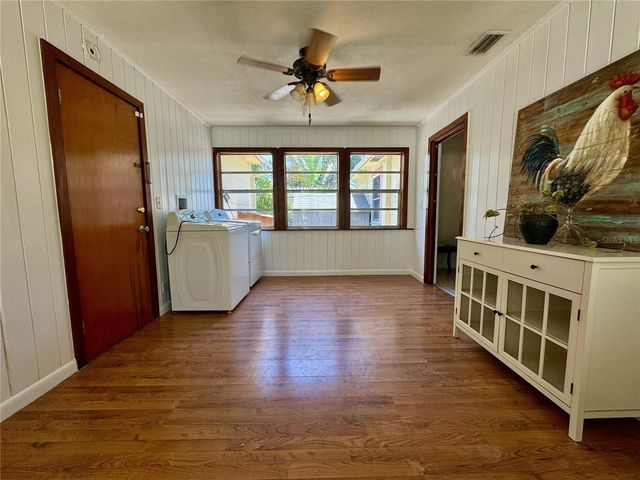2602 UPTON STREET S, Gulfport, FL 33711
