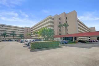 8900 Washington Boulevard PH5, Pembroke Pines, FL 33025