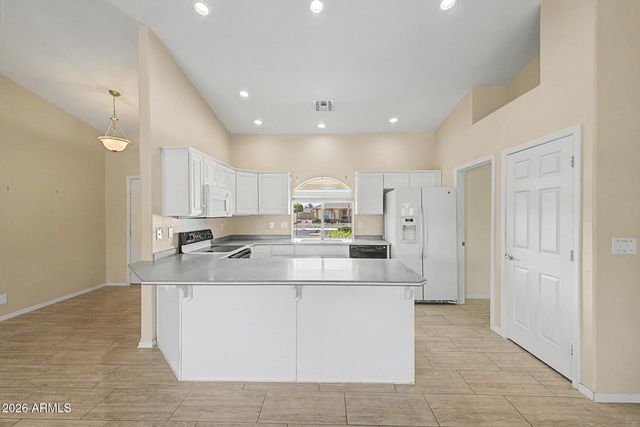 10960 E KIVA Avenue, Mesa, AZ 85209