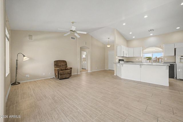 10960 E KIVA Avenue, Mesa, AZ 85209