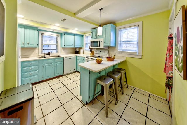 303 BAYARD AVE, Rehoboth Beach, DE 19971