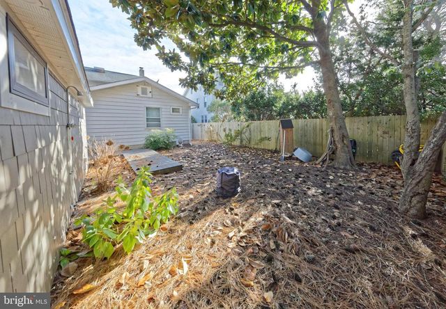 303 BAYARD AVE, Rehoboth Beach, DE 19971