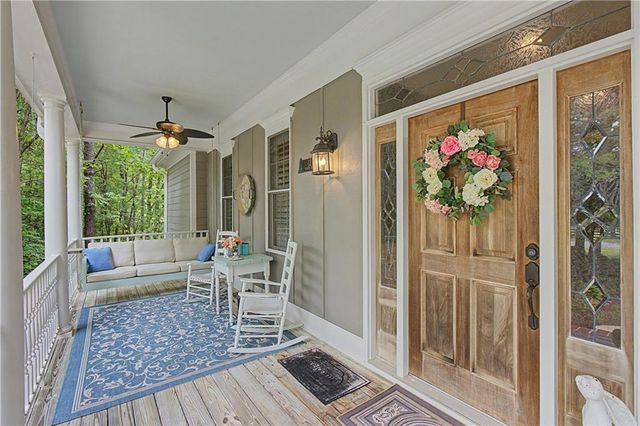 12 Hawks Farm Road, White, GA 30184