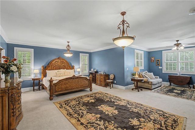 12 Hawks Farm Road, White, GA 30184