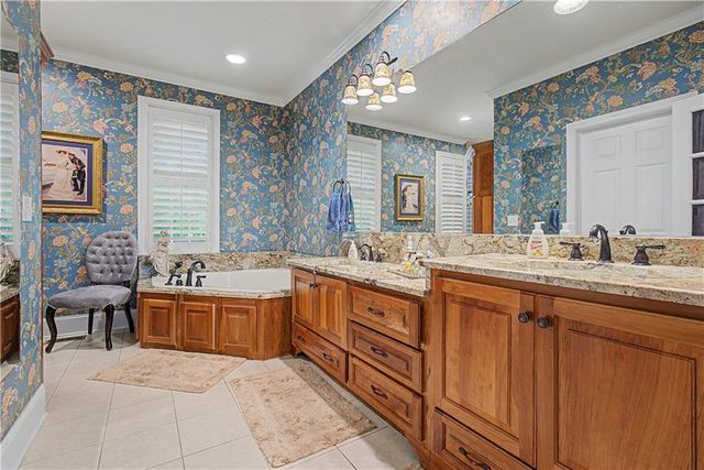 12 Hawks Farm Road, White, GA 30184