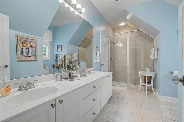 12 Hawks Farm Road, White, GA 30184