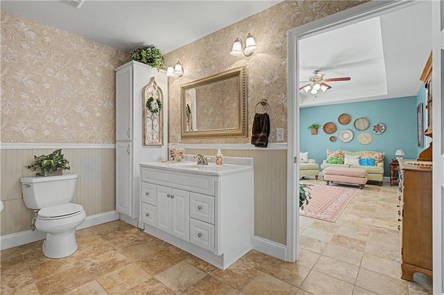 12 Hawks Farm Road, White, GA 30184