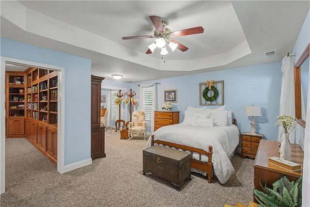12 Hawks Farm Road, White, GA 30184