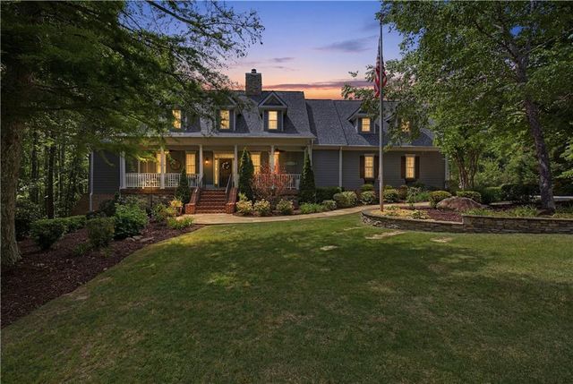 12 Hawks Farm Road, White, GA 30184