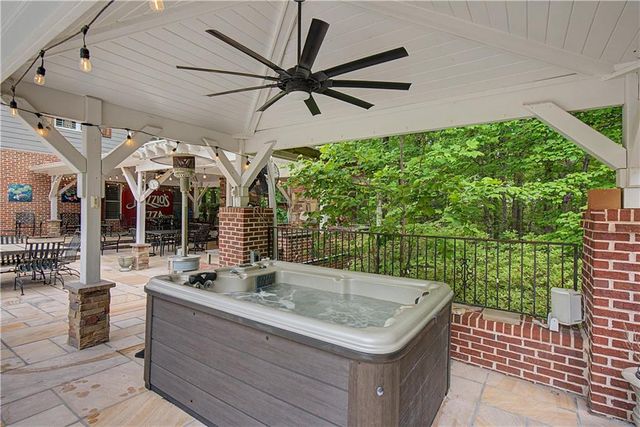 12 Hawks Farm Road, White, GA 30184
