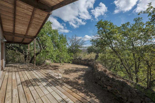 4200 Three Creek Trail, Spicewood, TX 78669