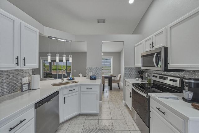 4552 STEEL DUST LANE, Lutz, FL 33559