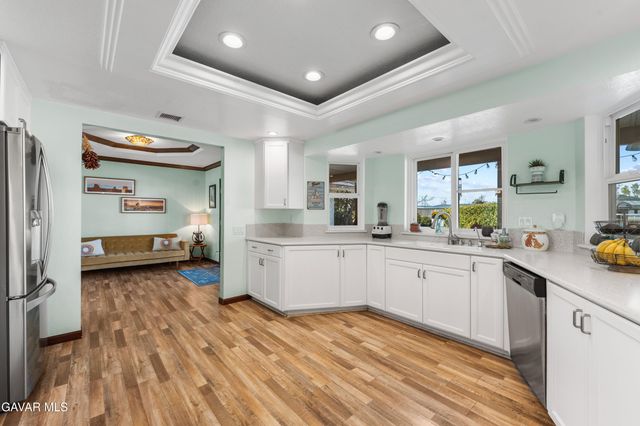 2651 W Avenue N12, Palmdale, CA 93551