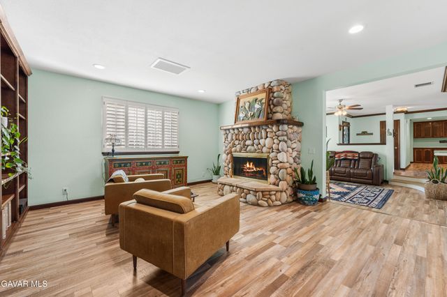 2651 W Avenue N12, Palmdale, CA 93551